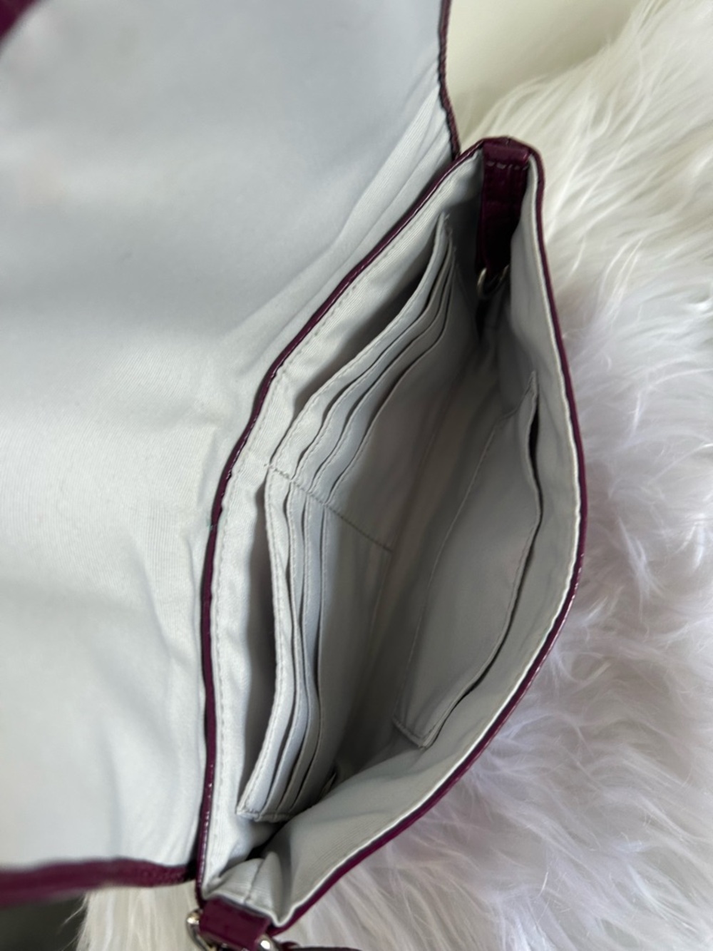 Coach Burgundy Patent Leather wallet Wristlet bag - Picture 7 of 9